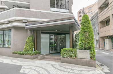 @GgX͗ΓɖʂA}V̂܂A͂΂Ɉ͂܂ꂽłB