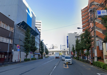 �@�I�ׂ�s�S�ւ̃A�N�Z�X�E�_�y��𒆐S�ɂ������ȃJ�t�F�⃌�X�g���������Ԍ�����X���݂ł��B