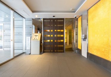 �@�}���V�������̓I�[�g���b�N�E�h�ƃJ���������萶��������Ă���܂��B