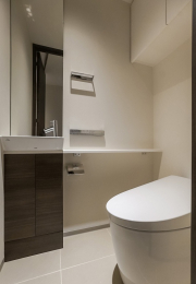 �@����ꂵ�₷���^���N���X�g�C���Ɏ�􂢃J�E���^�[�t�ł��B