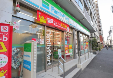 �@�t�@�~���[�}�[�g �s�J�����X�@�k��2���ł��B